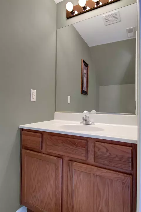 893 Flagstone Dr, Dyer, IN 46311 photo 12