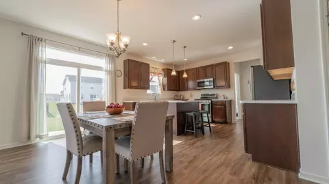 10428 Red Oak Dr, Saint John, IN 46373 photo 6