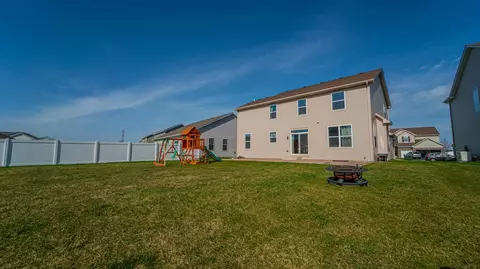 10428 Red Oak Dr, Saint John, IN 46373 photo 11