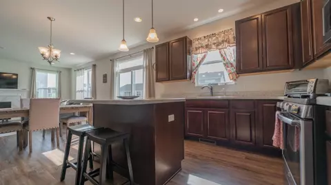 10428 Red Oak Dr, Saint John, IN 46373 photo 9