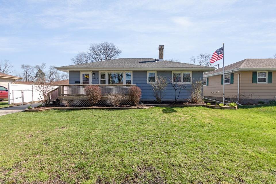 9323 O Day Dr, Highland, IN 46322 30 Photos MLS 510615 Movoto