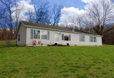 457 E 600, La Porte, IN 46350 photo 2