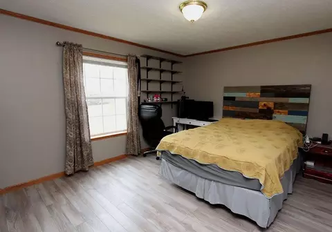 457 E 600, La Porte, IN 46350 photo 13
