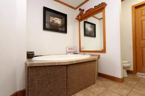 457 E 600, La Porte, IN 46350 photo 10