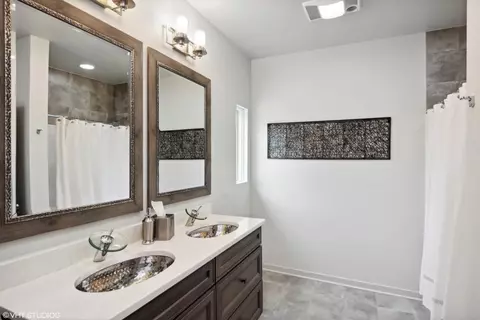 210 Glencoe Dr, Valparaiso, IN 46385 photo 36