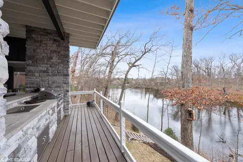 210 Glencoe Dr, Valparaiso, IN 46385 photo 57