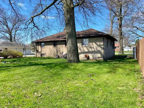 439 N Griffith Blvd, Griffith, IN 46319 photo 15