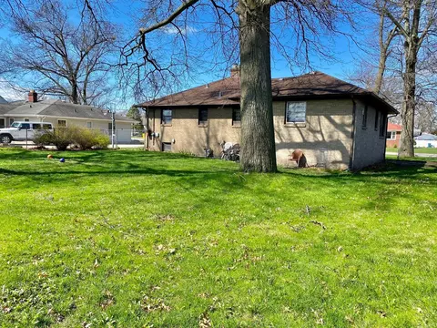 439 N Griffith Blvd, Griffith, IN 46319 photo 17