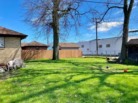 439 N Griffith Blvd, Griffith, IN 46319 photo 16