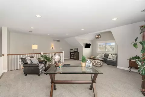 1058 Sterling Ct, Crown Point, IN 46307 photo 30