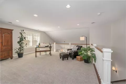 1058 Sterling Ct, Crown Point, IN 46307 photo 29