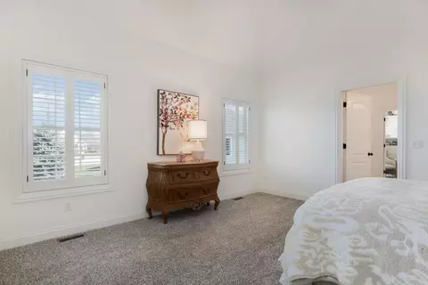 9405 Grasselli Ave, Saint John, IN 46373 photo 10