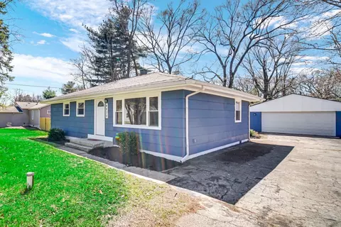 4830 Cherry St, Griffith, IN 46319 photo 2