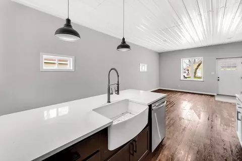 106 Mcalpin St, Hebron, IN 46341 photo 8