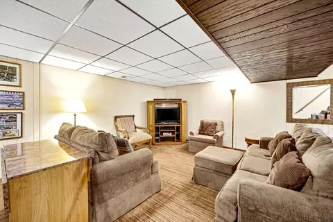 304 W 38th Ct, Griffith, IN 46319 photo 19