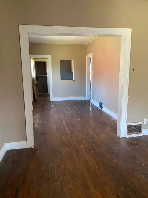 4569 Connecticut St, Gary, IN 46409 photo 3