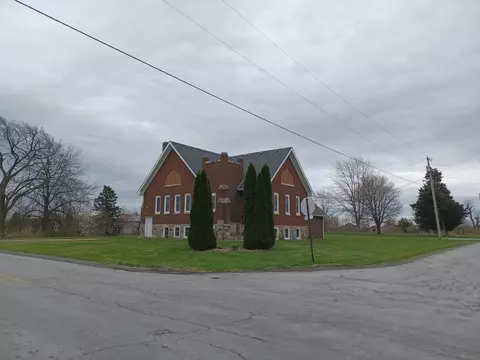 18500 White Oak Ave, Lowell, IN 46356 photo 3