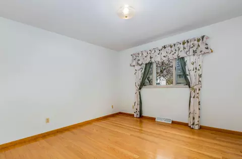 2704 Morningside Dr, Crown Point, IN 46307 photo 12