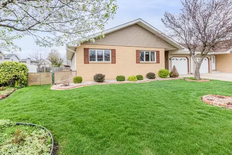 2704 Morningside Dr, Crown Point, IN 46307 photo 3