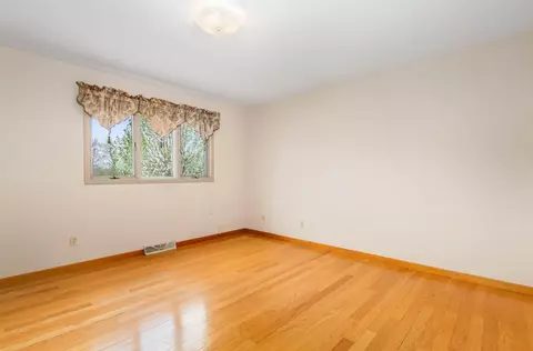 2704 Morningside Dr, Crown Point, IN 46307 photo 11