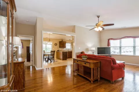 9497 W 107th Pl, Saint John, IN 46373 photo 5