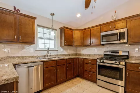 9497 W 107th Pl, Saint John, IN 46373 photo 8