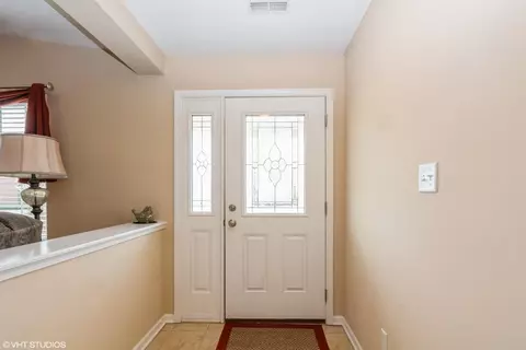 9497 W 107th Pl, Saint John, IN 46373 photo 3