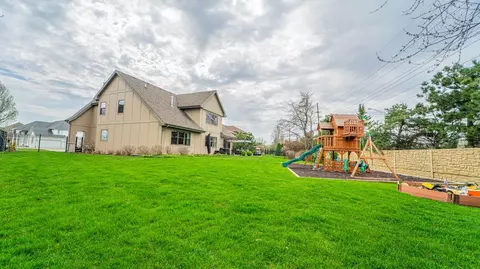 9710 Laurel Ct, Munster, IN 46321 photo 53