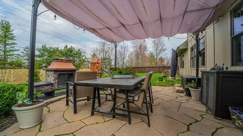 9710 Laurel Ct, Munster, IN 46321 photo 47