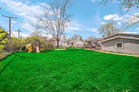 1548 Melbrook Dr, Munster, IN 46321 photo 27
