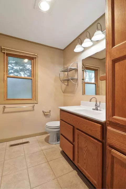 1214 Elm St, Griffith, IN 46319 photo 8