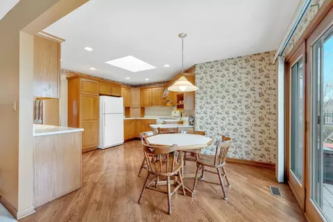 1119 Cornwallis Ln, Munster, IN 46321 photo 15