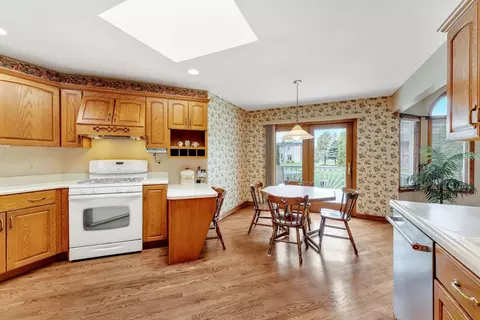 1119 Cornwallis Ln, Munster, IN 46321 photo 18