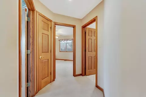 1119 Cornwallis Ln, Munster, IN 46321 photo 24