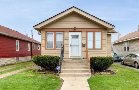 1324 Stanton Ave, Whiting, IN 46394 photo 2