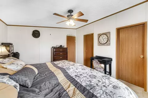 10450 Cadillac Ln, Wheatfield, IN 46392 photo 10