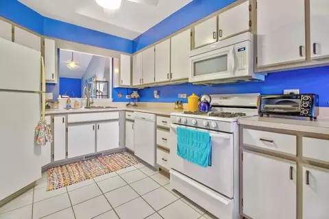 2237 99th St, Highland, IN 46322 photo 5