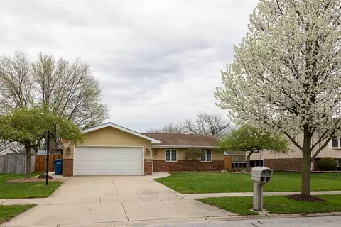 2419 Flat Rock Rd, Dyer, IN 46311 photo 1