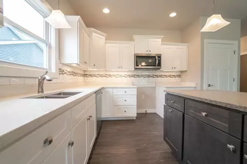 30 Elderberry Ln, Valparaiso, IN 46383 photo 8