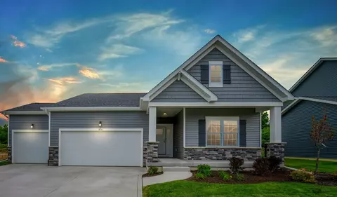 30 Elderberry Ln, Valparaiso, IN 46383 photo 1