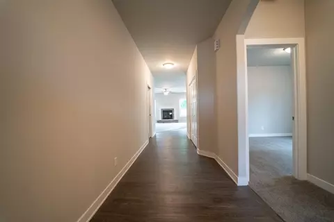 30 Elderberry Ln, Valparaiso, IN 46383 photo 2