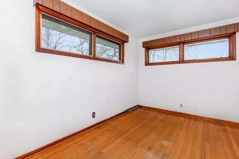 3621 Burr St, Gary, IN 46408 photo 16
