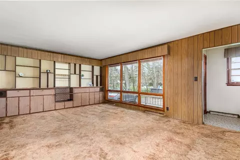 3621 Burr St, Gary, IN 46408 photo 7