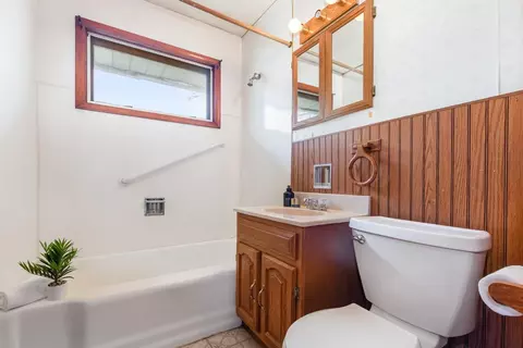 3621 Burr St, Gary, IN 46408 photo 18