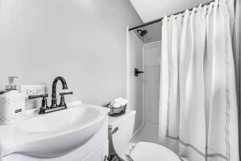 9003 Bryan St, Crown Point, IN 46307 photo 12