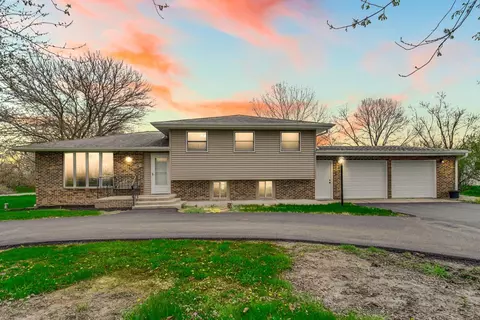 9003 Bryan St, Crown Point, IN 46307 photo 1