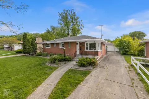 8534 Forest Ave, Munster, IN 46321 photo 1