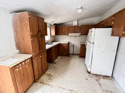8180 N North St, Walkerton, IN 46574 photo 3