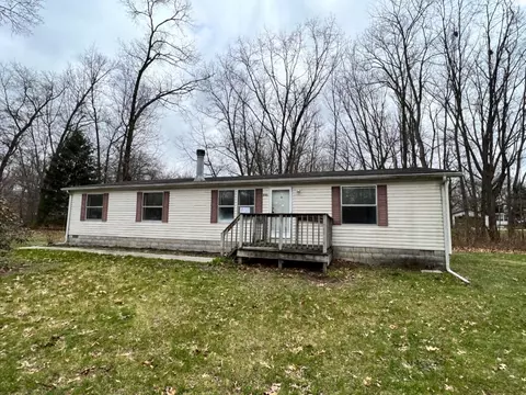 8180 N North St, Walkerton, IN 46574 photo 1