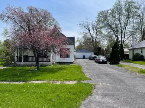 309 E Walnut St, Morocco, IN 47963 photo 1